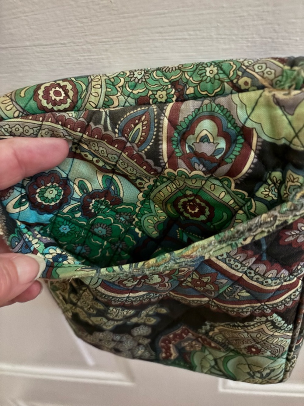 Vera Bradley Green Paisley Quilted Crossbody Bag - Picture 4 of 7